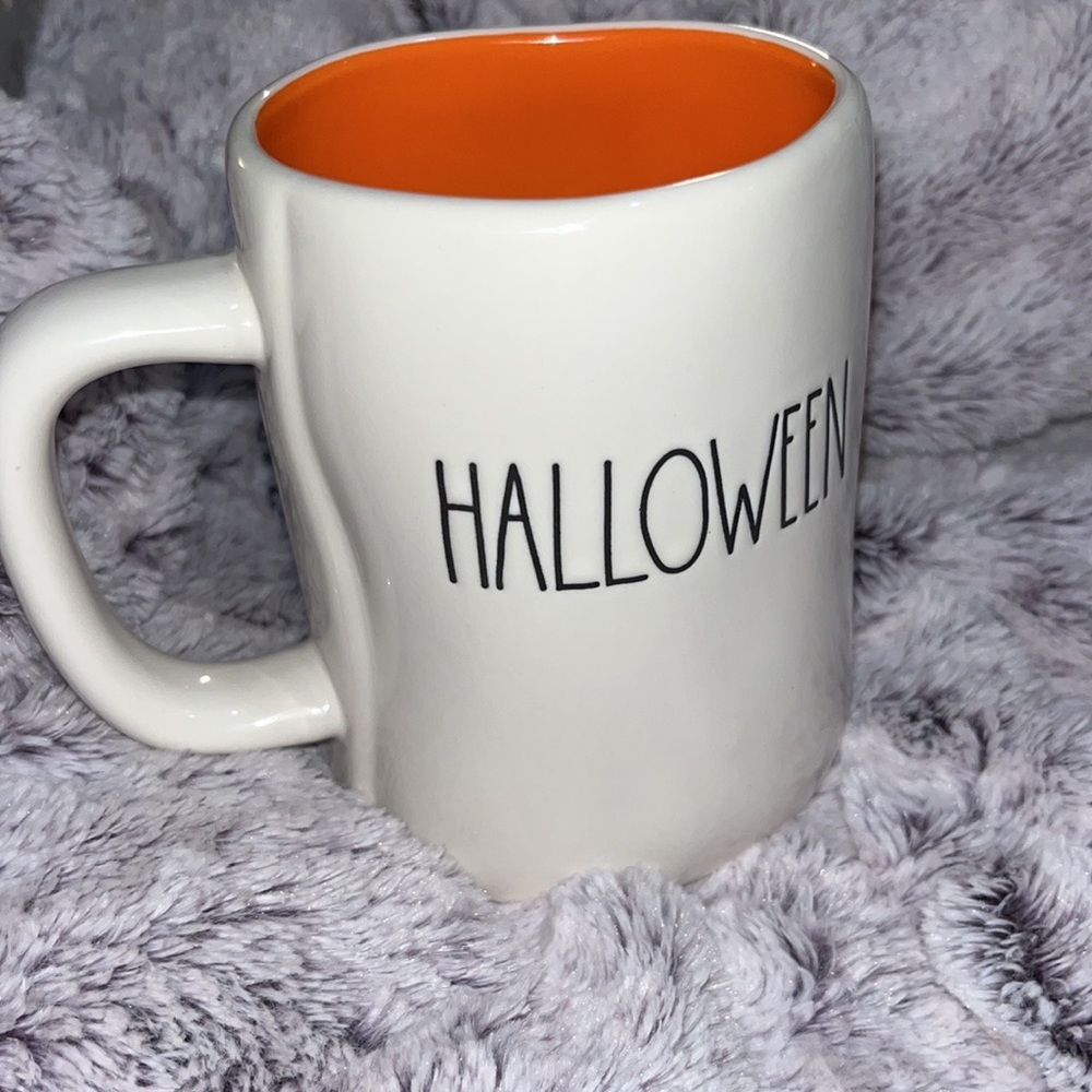Rae Dunn Happy Halloween mug